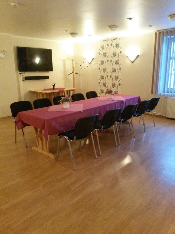 Katariina Guesthouse Rakvere Extérieur photo