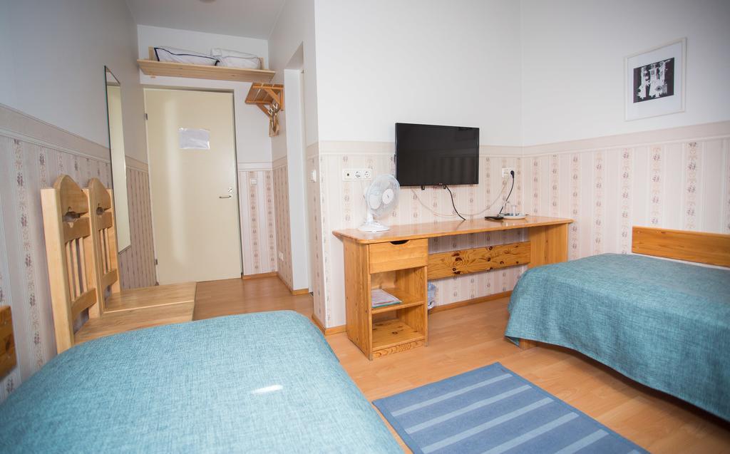 Katariina Guesthouse Rakvere Extérieur photo