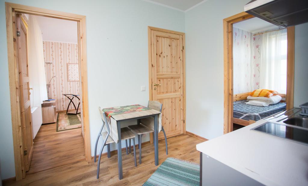 Katariina Guesthouse Rakvere Extérieur photo