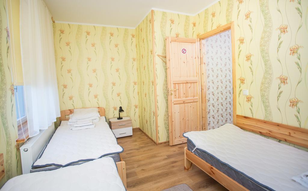 Katariina Guesthouse Rakvere Extérieur photo