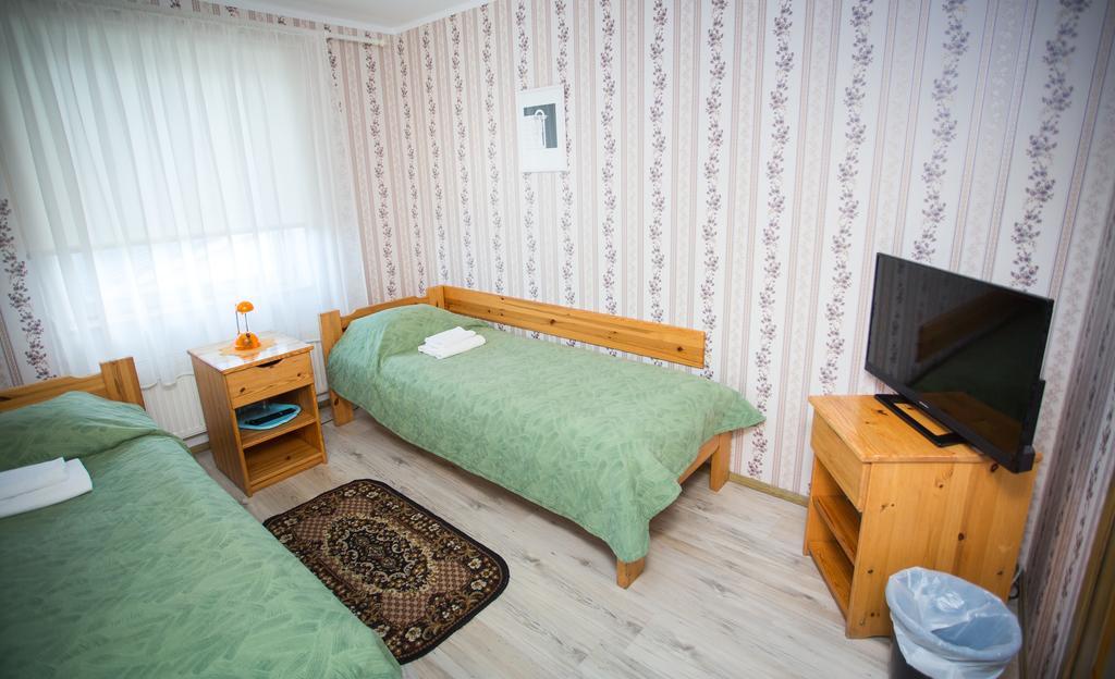 Katariina Guesthouse Rakvere Extérieur photo