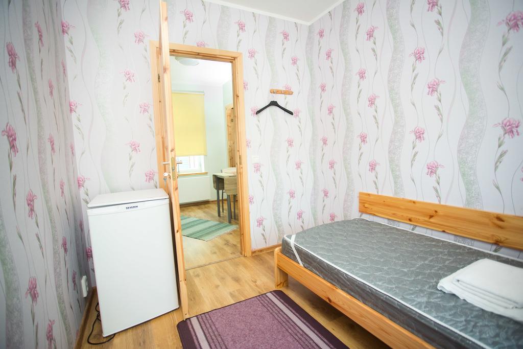 Katariina Guesthouse Rakvere Extérieur photo